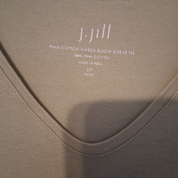 J. Jill Women's Sage Green V-Neck Elbow Length Tee - Picture 2 of 3